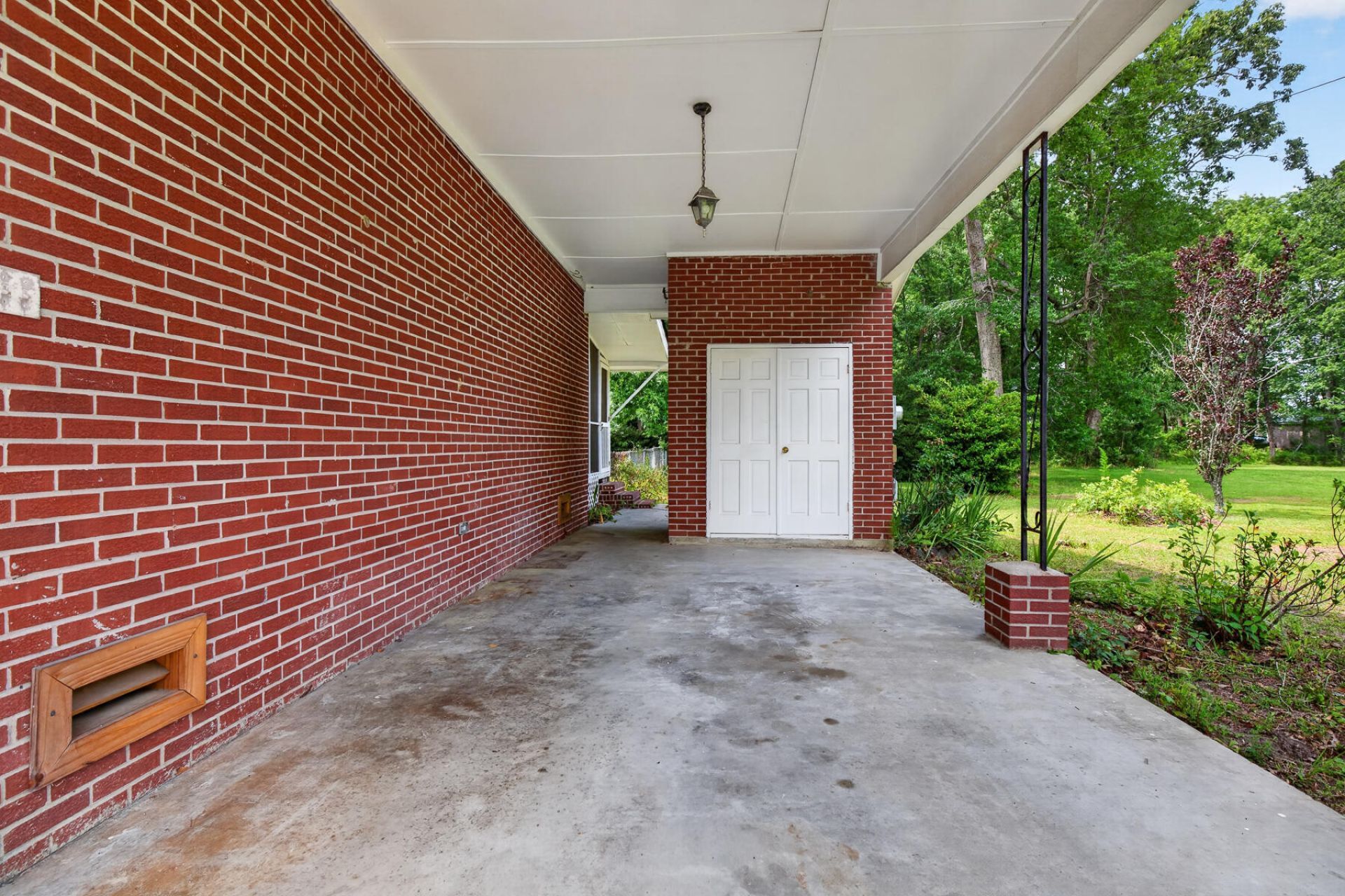 3616 Marshfield Road Photo 8