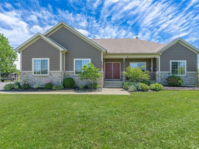 8272 Snake Road, Trotwood, OH 45426 Photo 1