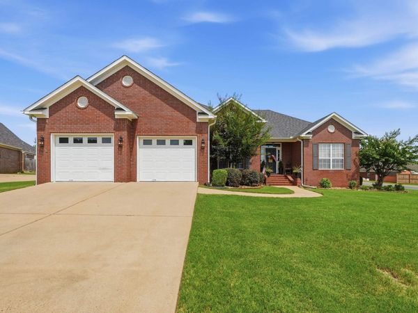 55 Linda Cir , Greenbrier, AR 72058