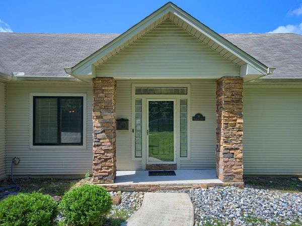 30 Overlook Drive, Little Rock, AR 72207