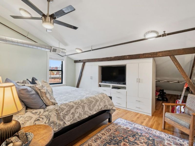 1406 Republic Street, Unit 302, Cincinnati, OH 45202 Photo 12