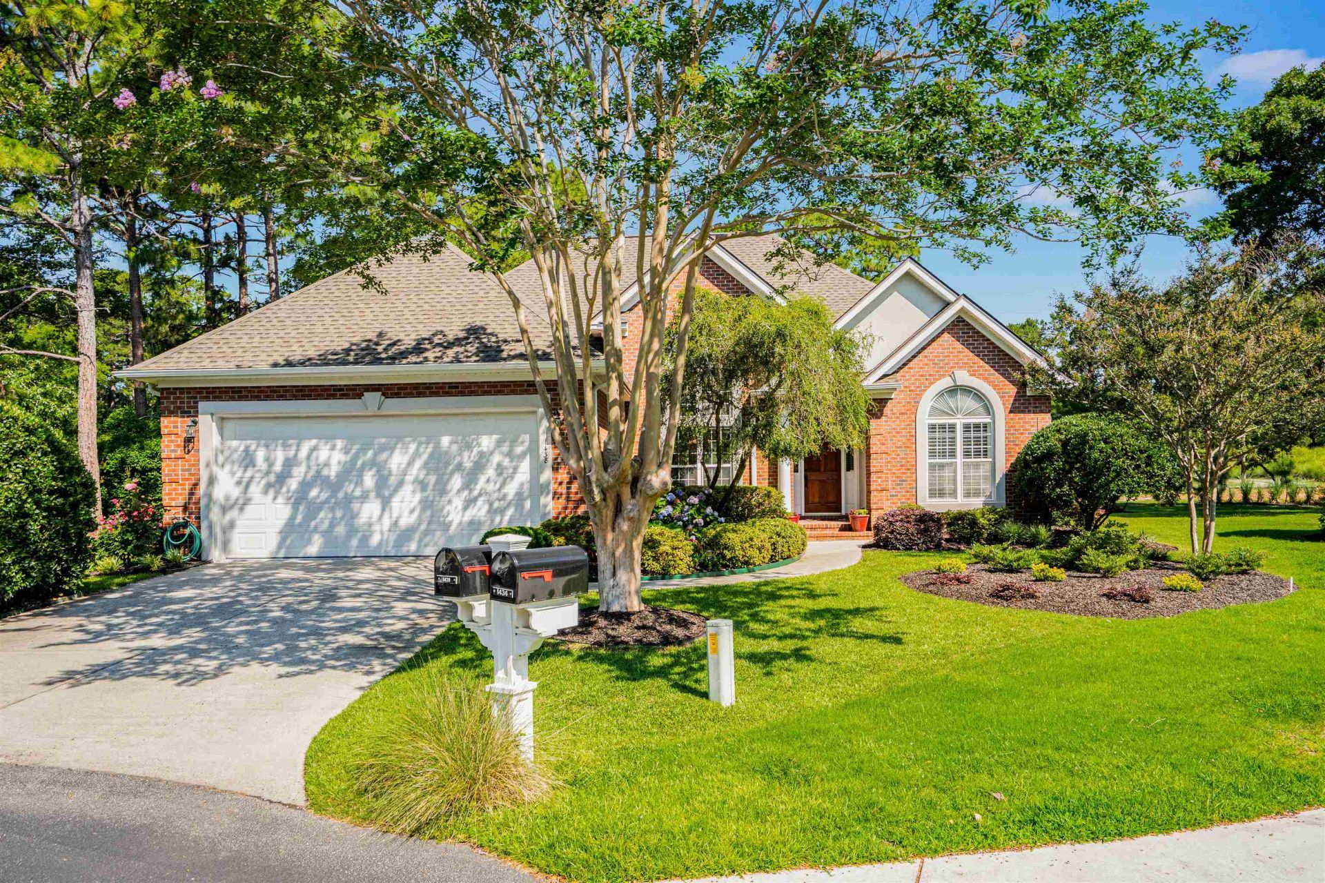 1438 Highland Ct. Photo 12