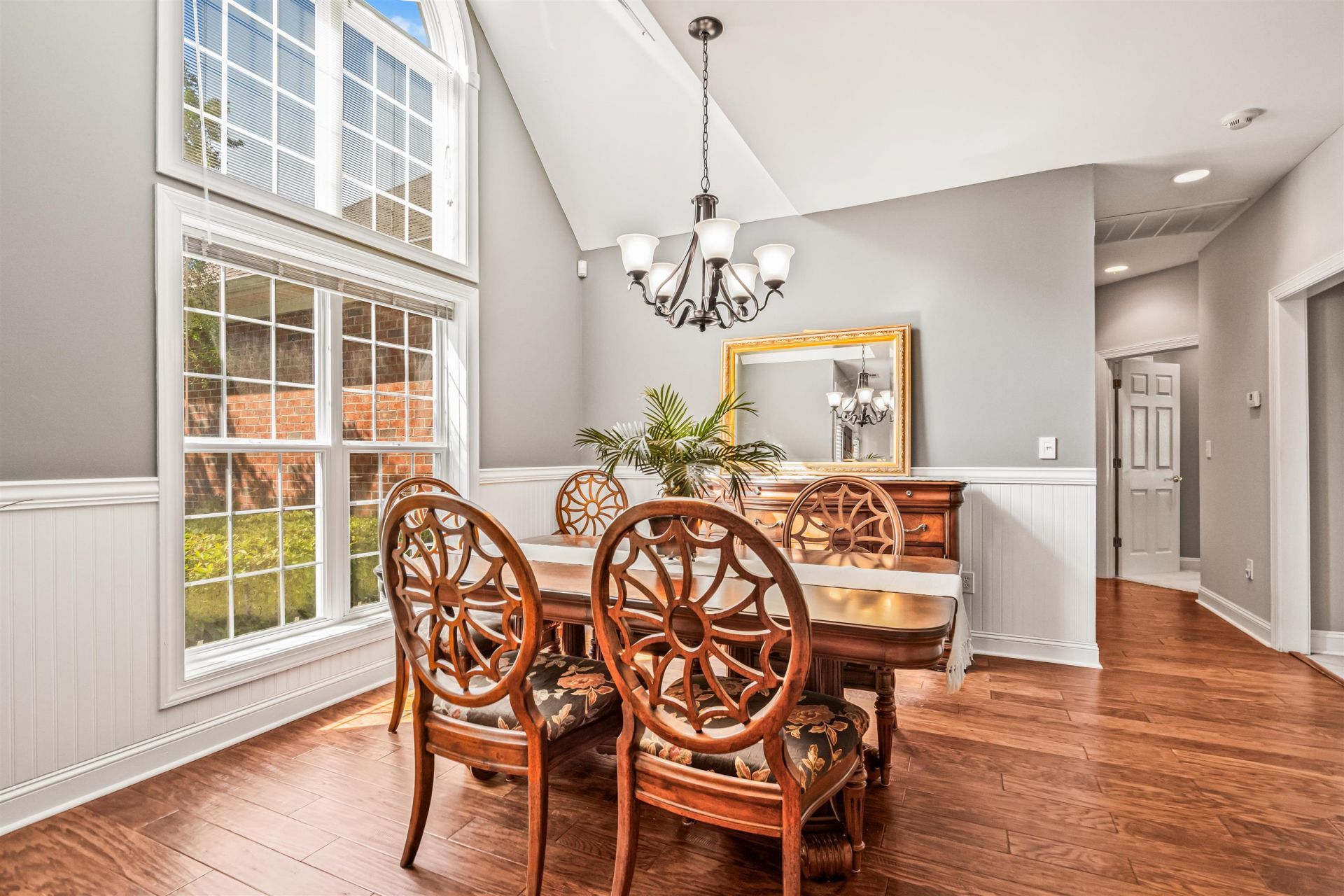 1438 Highland Ct. Photo 15