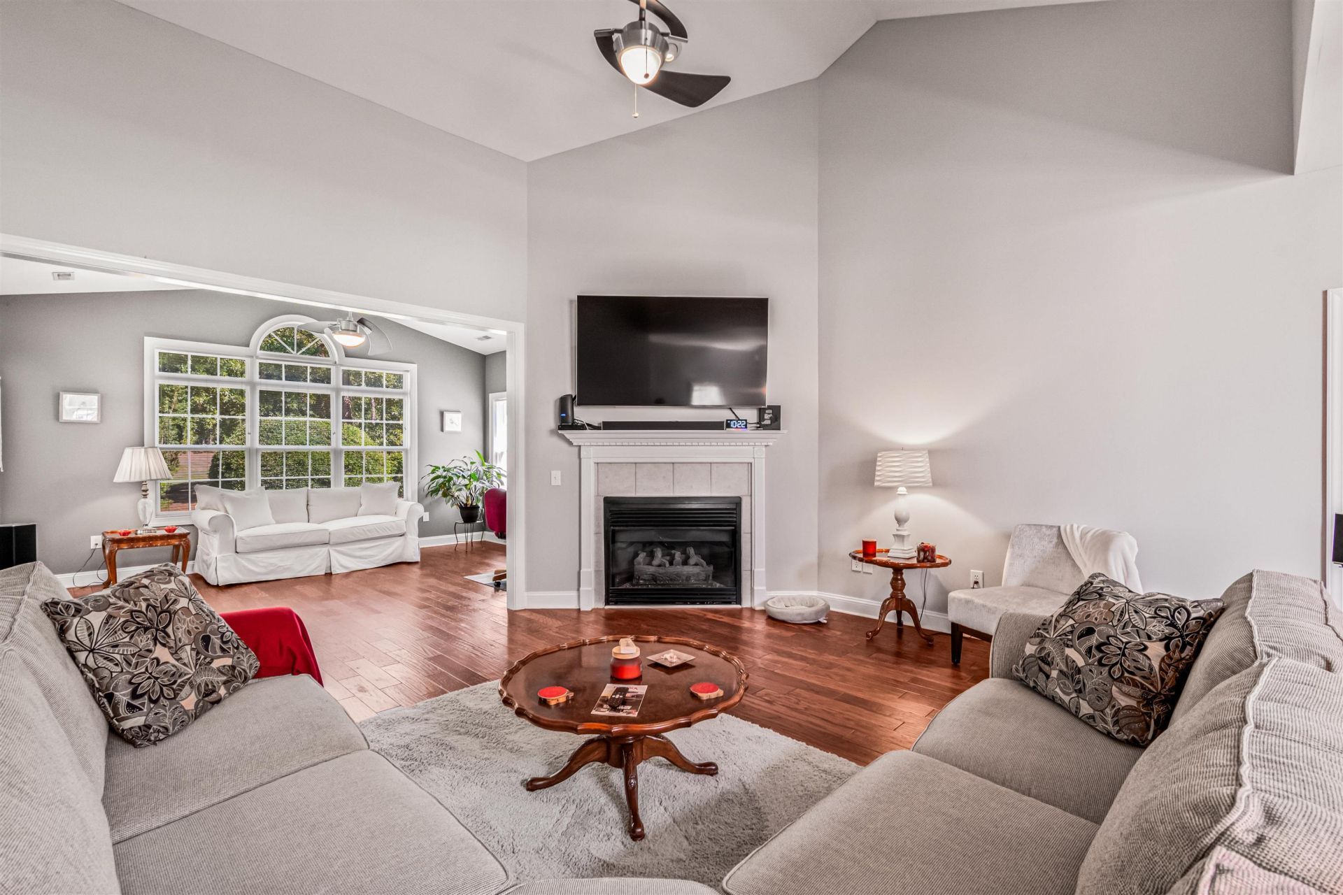 1438 Highland Ct. Photo 17