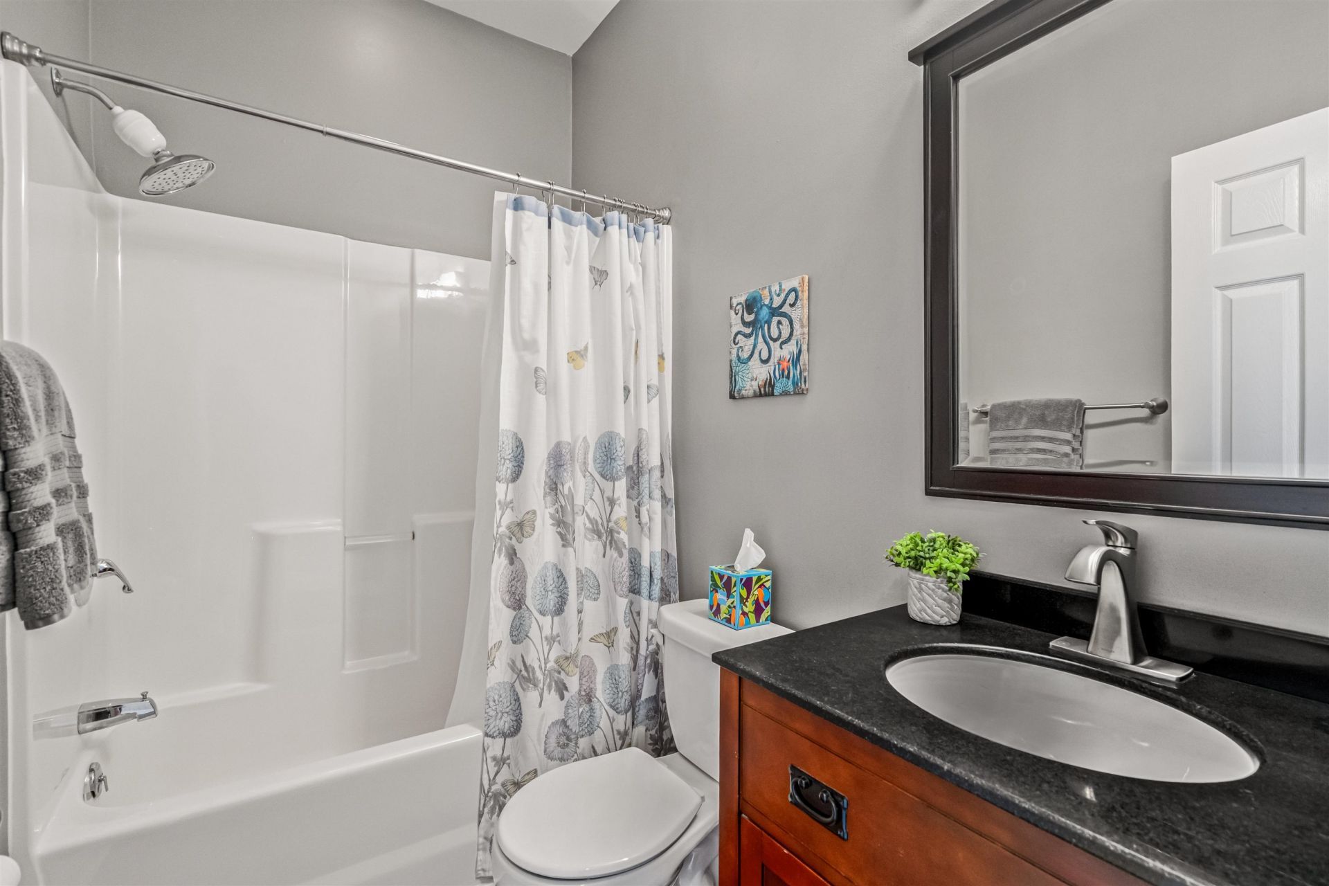 1438 Highland Ct. Photo 23