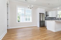 129 Charles Towne Ln. photo 4