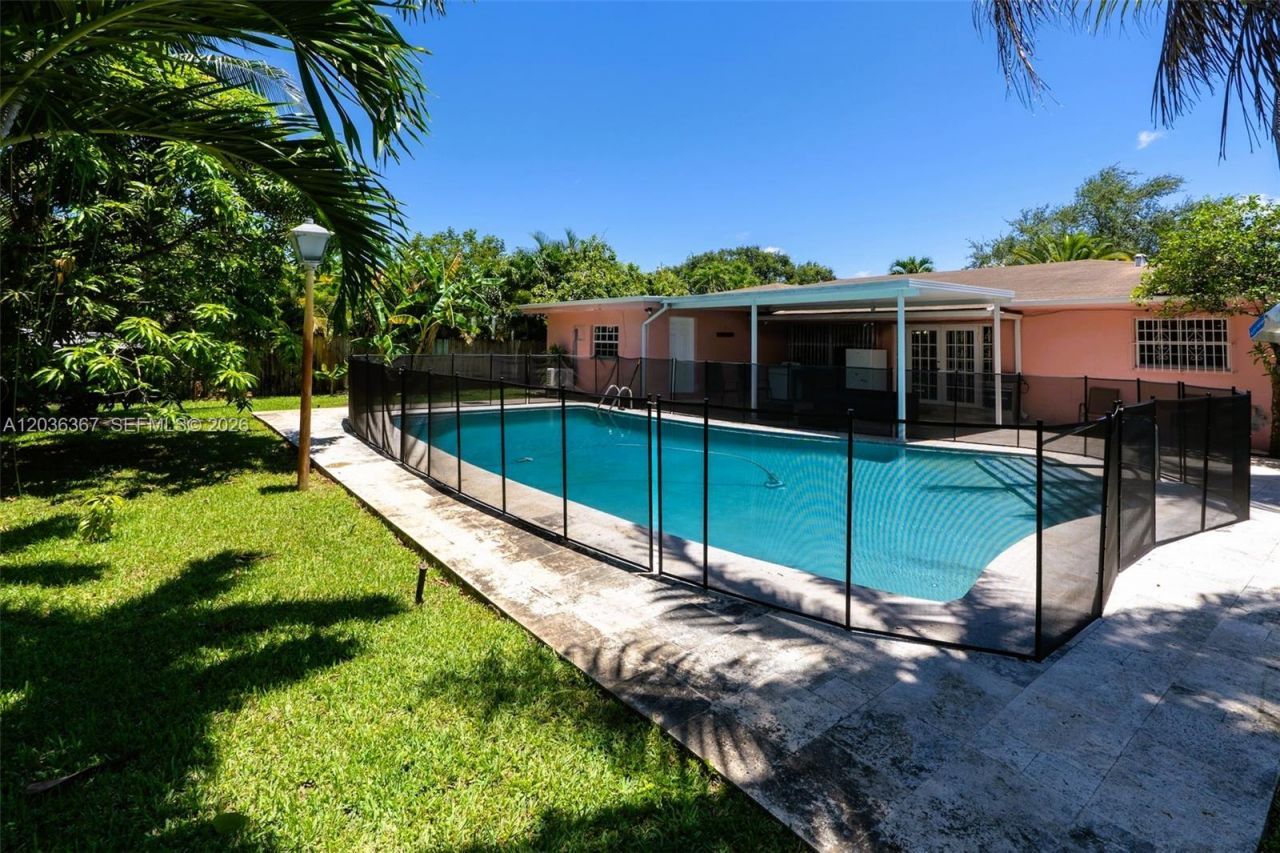 315 NW 124th St , North Miami, FL 33168 Photo