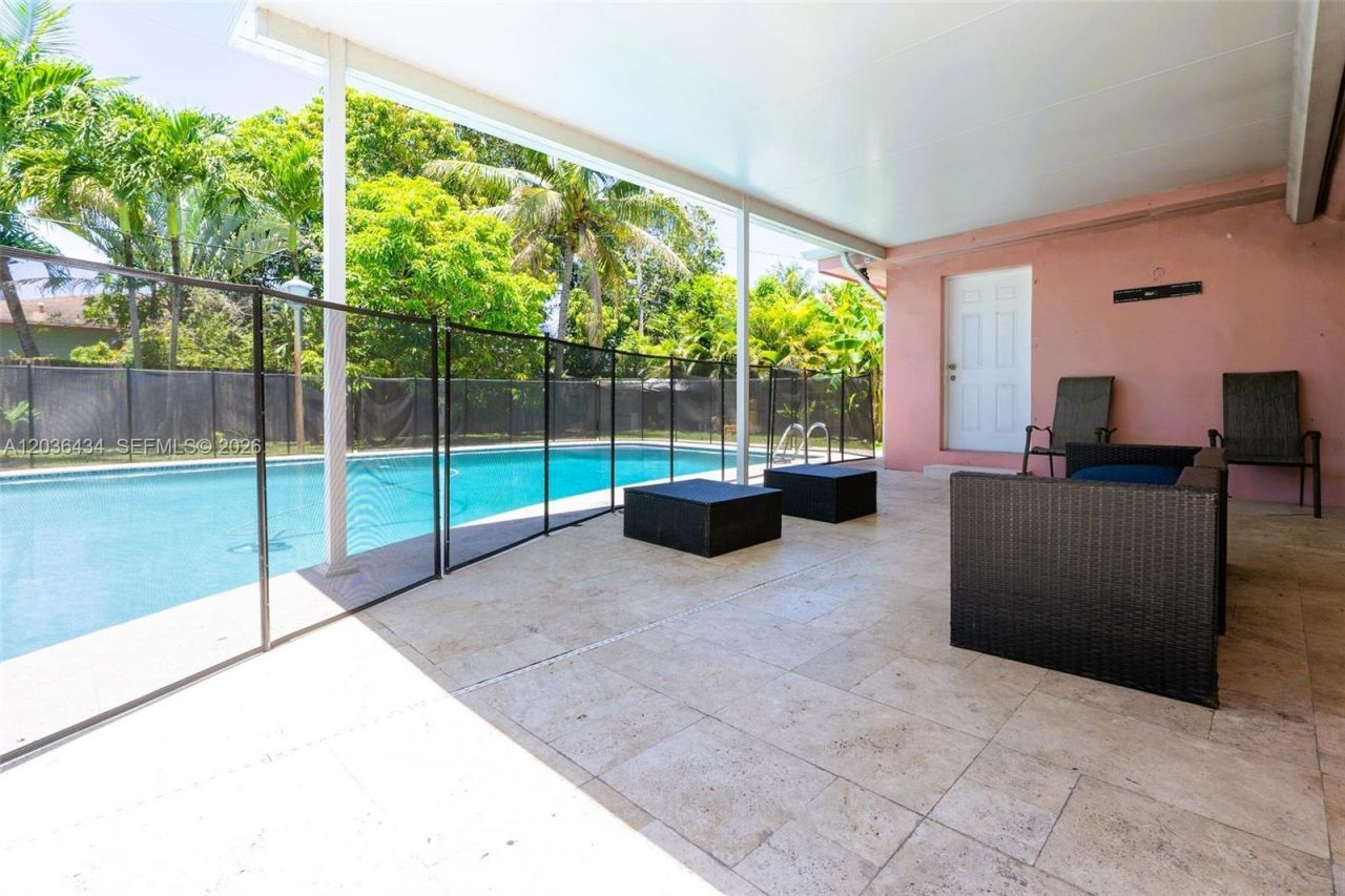 315 NW 124th St , North Miami, FL 33168 Photo