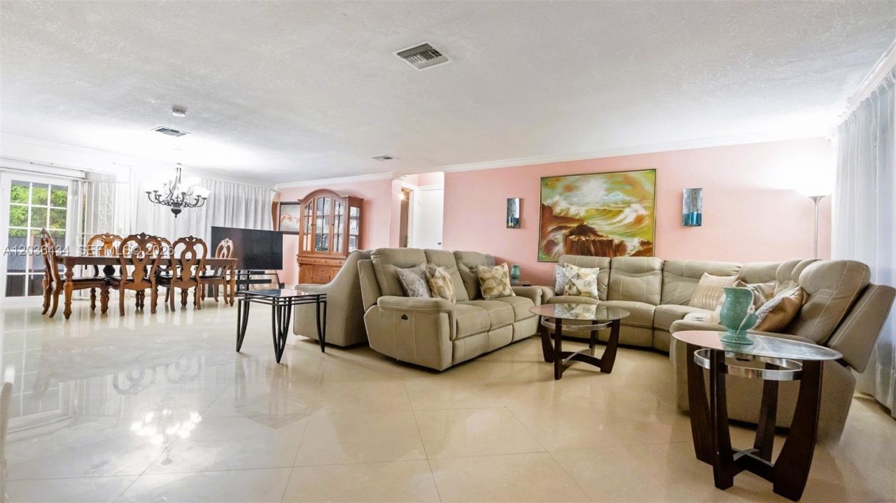 315 NW 124th St , North Miami, FL 33168 Photo