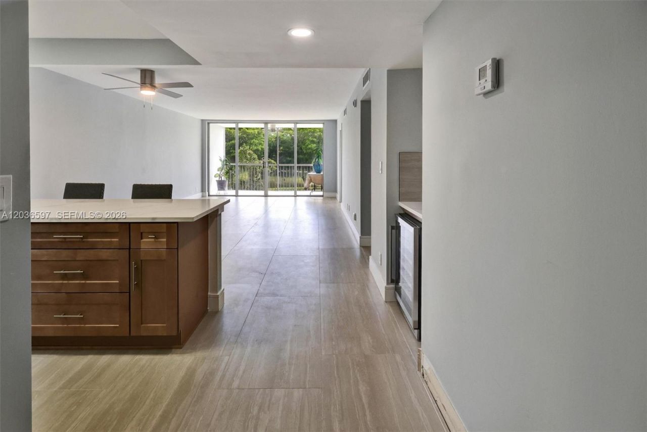 2940 N Course Dr, Unit 311, Pompano Beach, FL 33069 Photo