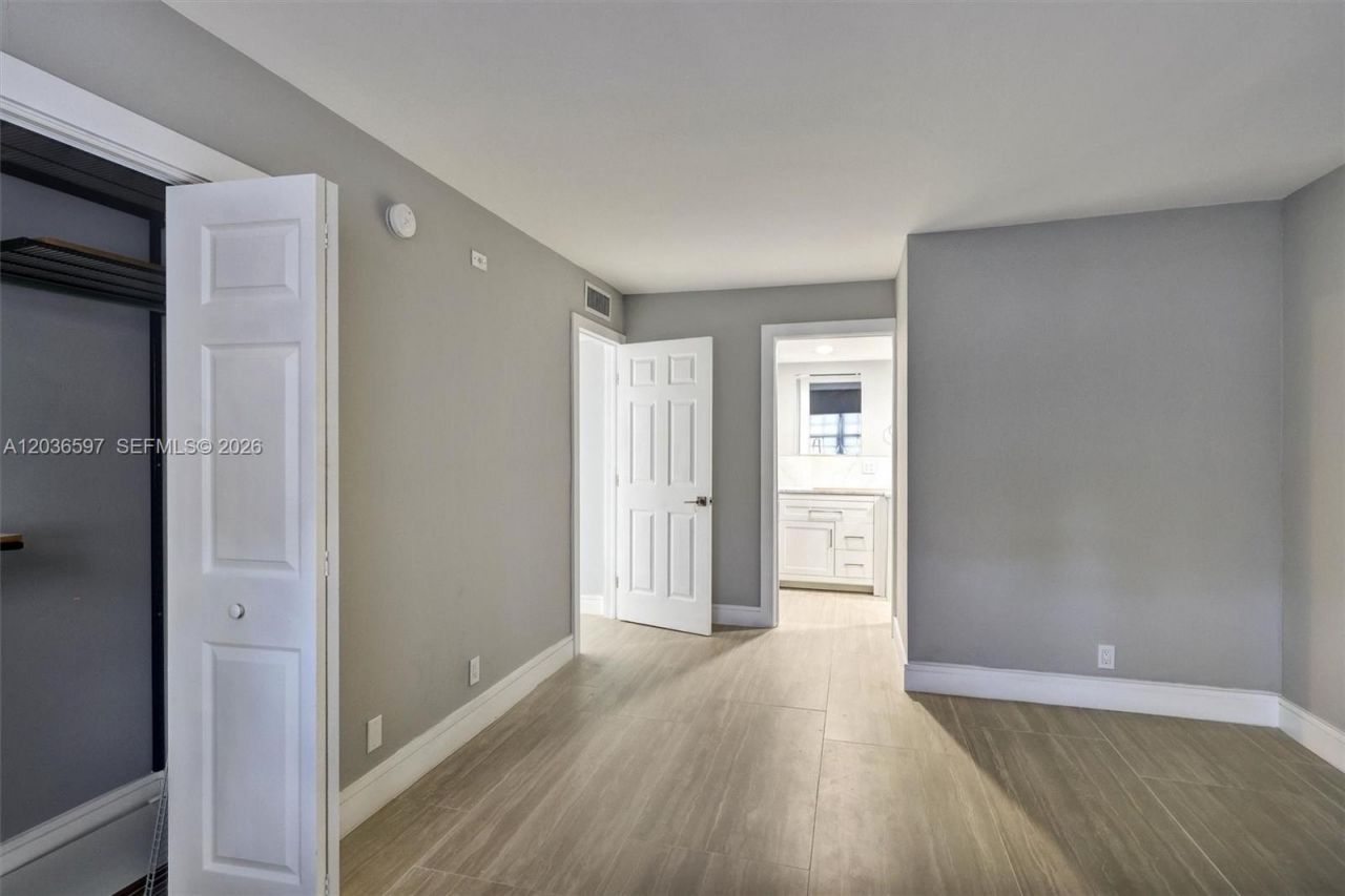 2940 N Course Dr, Unit 311, Pompano Beach, FL 33069 Photo