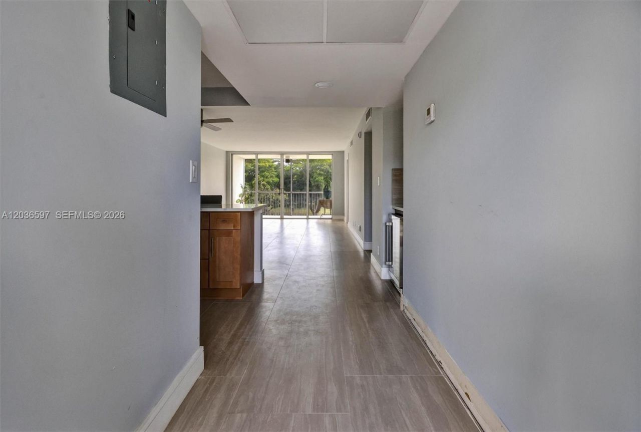 2940 N Course Dr, Unit 311, Pompano Beach, FL 33069 Photo