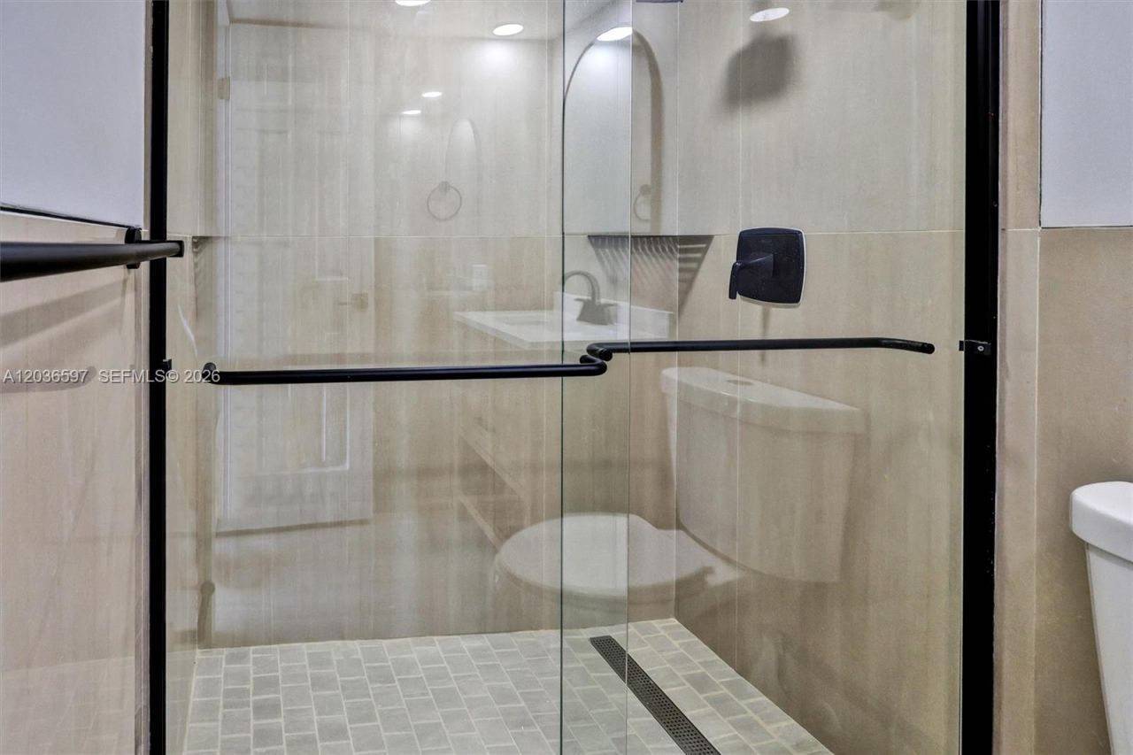 2940 N Course Dr, Unit 311, Pompano Beach, FL 33069 Photo