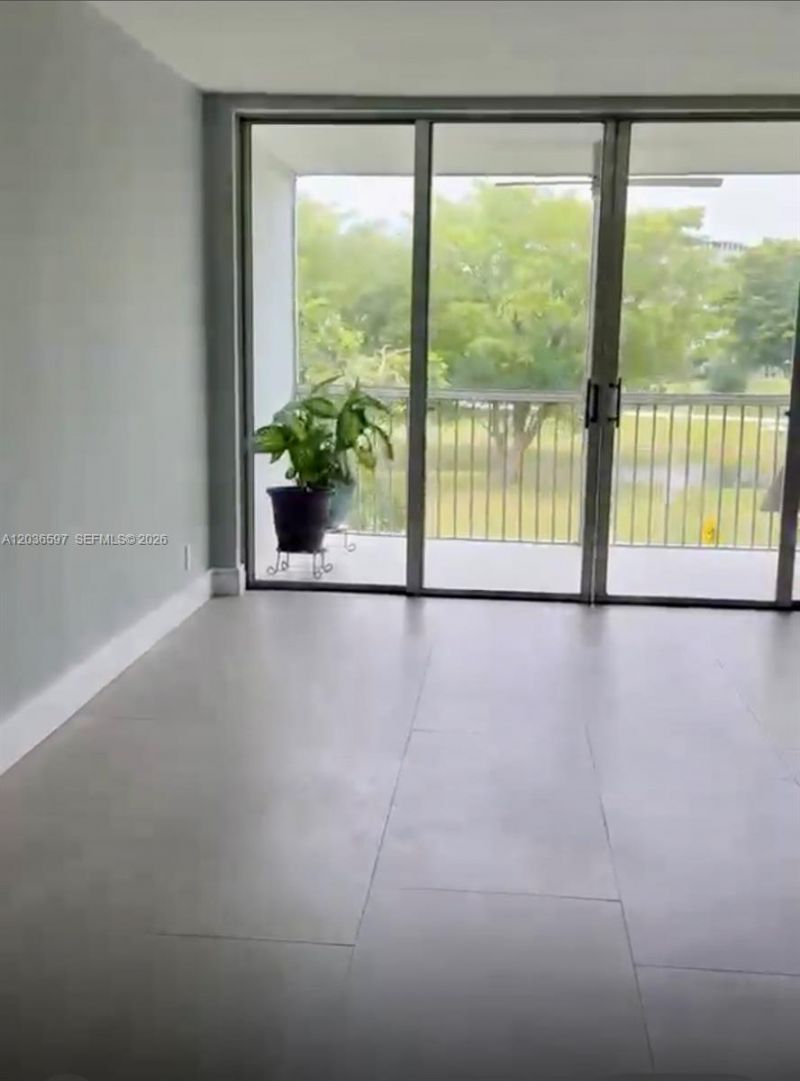 2940 N Course Dr, Unit 311, Pompano Beach, FL 33069 Photo