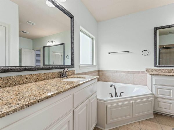 8735 Sandpiper Street, Denham Springs, LA 70706