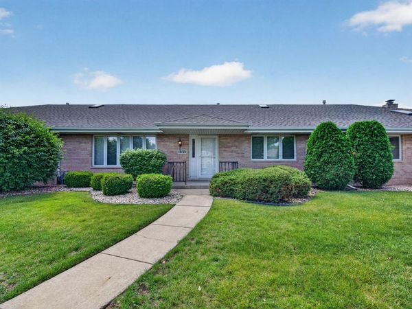 18158 Vermont Court , Orland Park, IL 60467