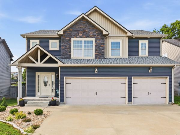 1167 Eagles Bluff Dr , Clarksville, TN 37040