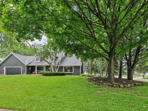 740 Glenwood Court, Jefferson, WI 53549