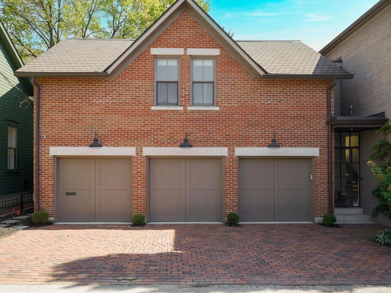 252 E Beck Street , Columbus, OH 43206 Photo 78