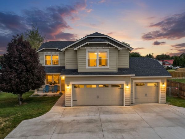 2822 S Hartford, Kennewick, WA 99337