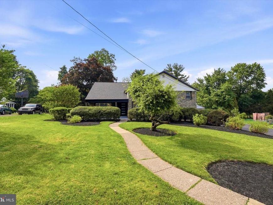 1919 Cobden, Glenside, PA 19038 Main Photo