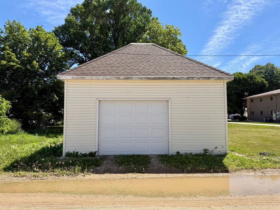 Property Image 40