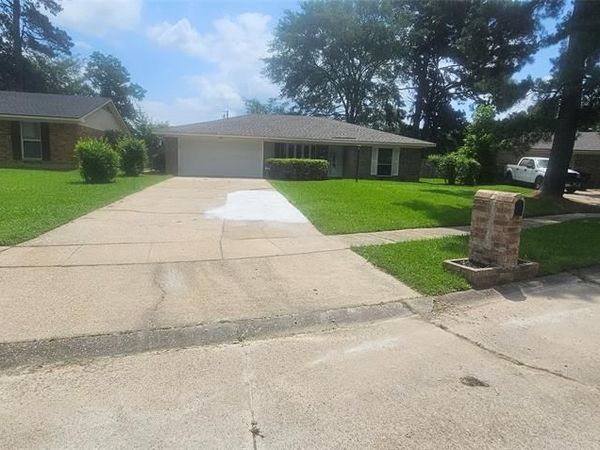 9621 Royalton Drive, Shreveport, LA 71118