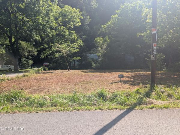 14 Honeycutt Lane, Middlesboro, KY 40965
