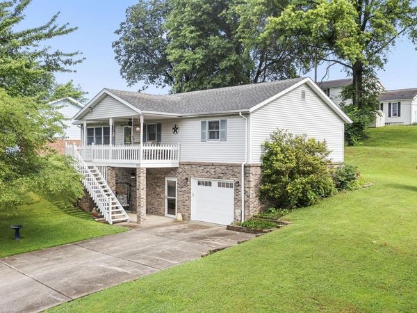 510 Sunrise Drive, Huntingburg, IN 47542