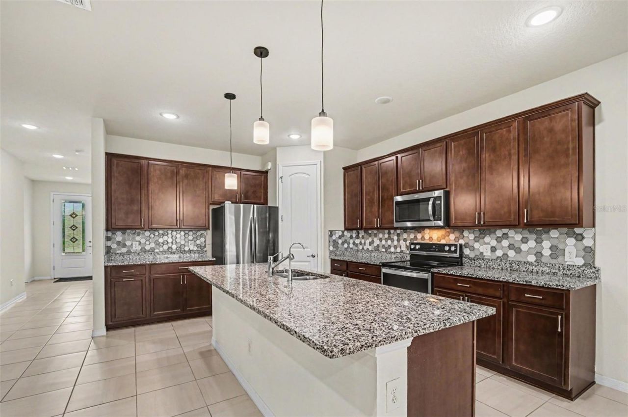 4305 Foggy Oak Lane, Sanford, FL 32773 Photo