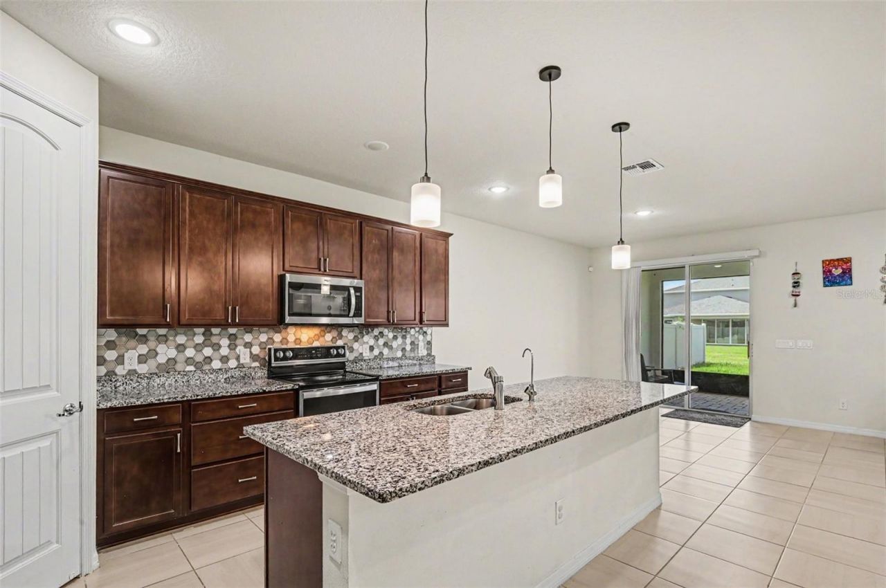 4305 Foggy Oak Lane, Sanford, FL 32773 Photo
