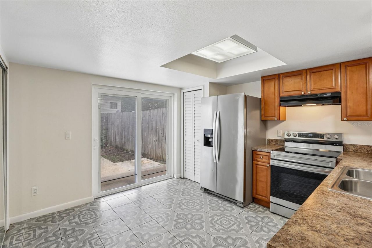 12057 Tift Circle, Orlando, FL 32826 Photo