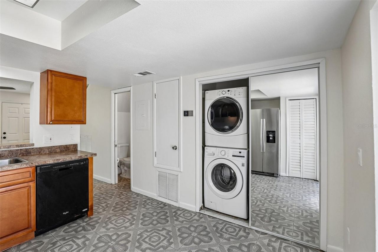 12057 Tift Circle, Orlando, FL 32826 Photo