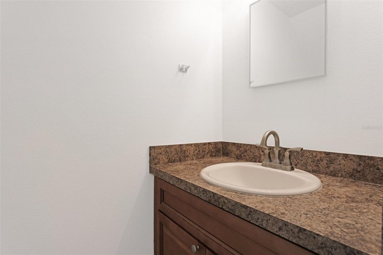 12057 Tift Circle, Orlando, FL 32826 Photo