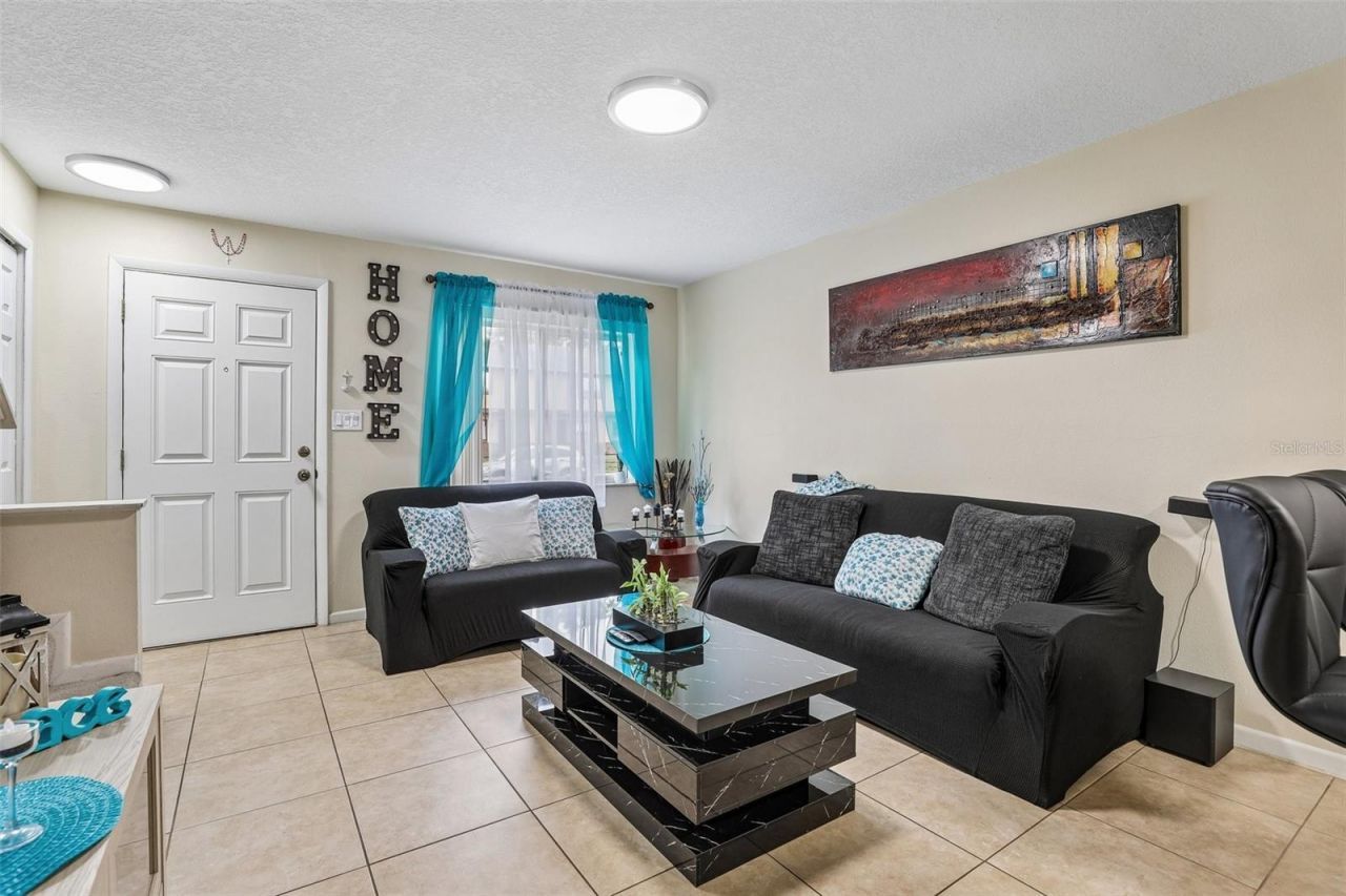 12057 Tift Circle, Orlando, FL 32826 Photo