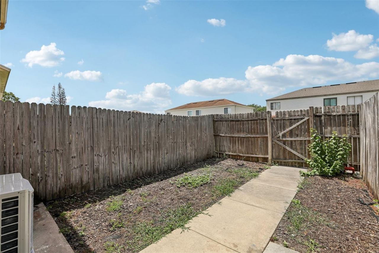 12057 Tift Circle, Orlando, FL 32826 Photo