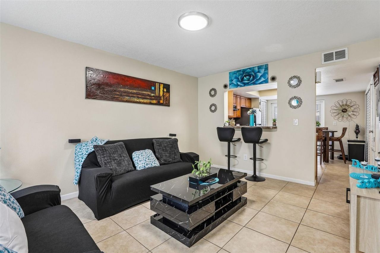 12057 Tift Circle, Orlando, FL 32826 Photo