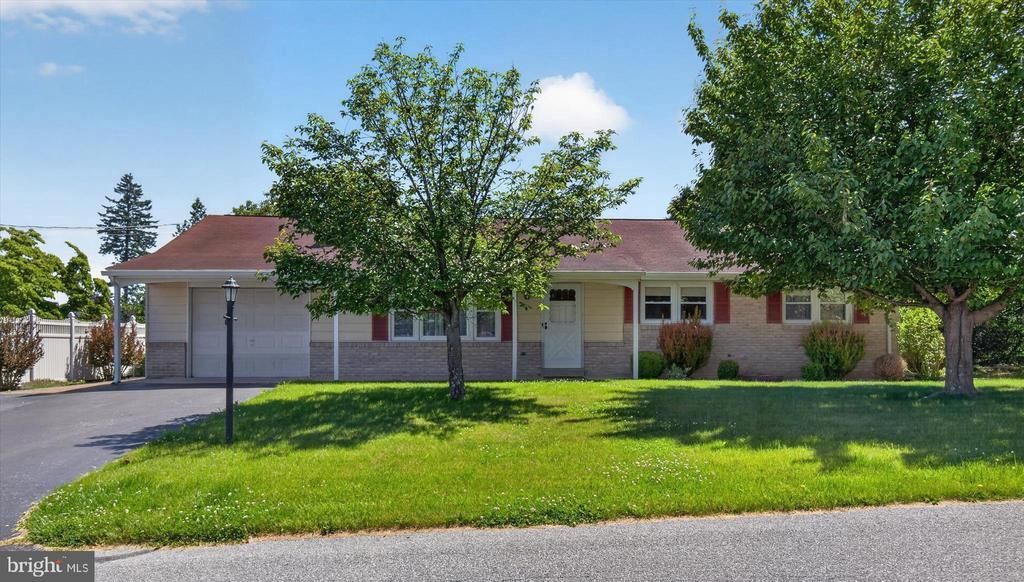 1441 Haney Drive , Harrisburg, PA 17109 Main Photo