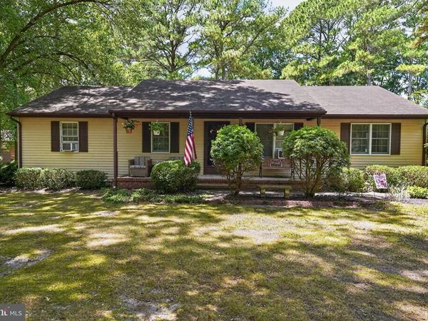 7204 E RANIER DRIVE, PARSONSBURG, MD 21849