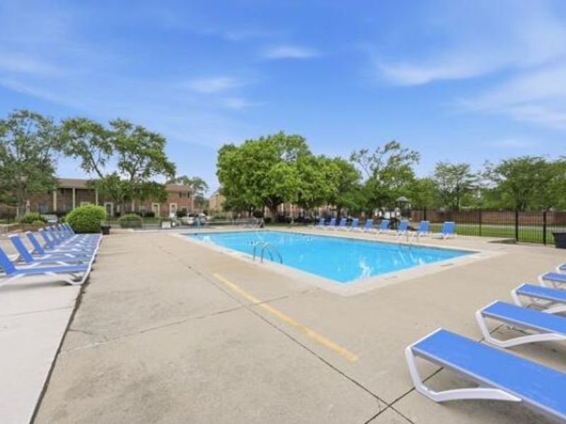 123 Beacon Run W, Unit 21F, Columbus, OH 43228 Photo 27