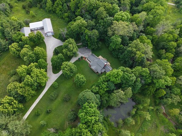 530 E County Road 825 N, Bainbridge, IN 46105