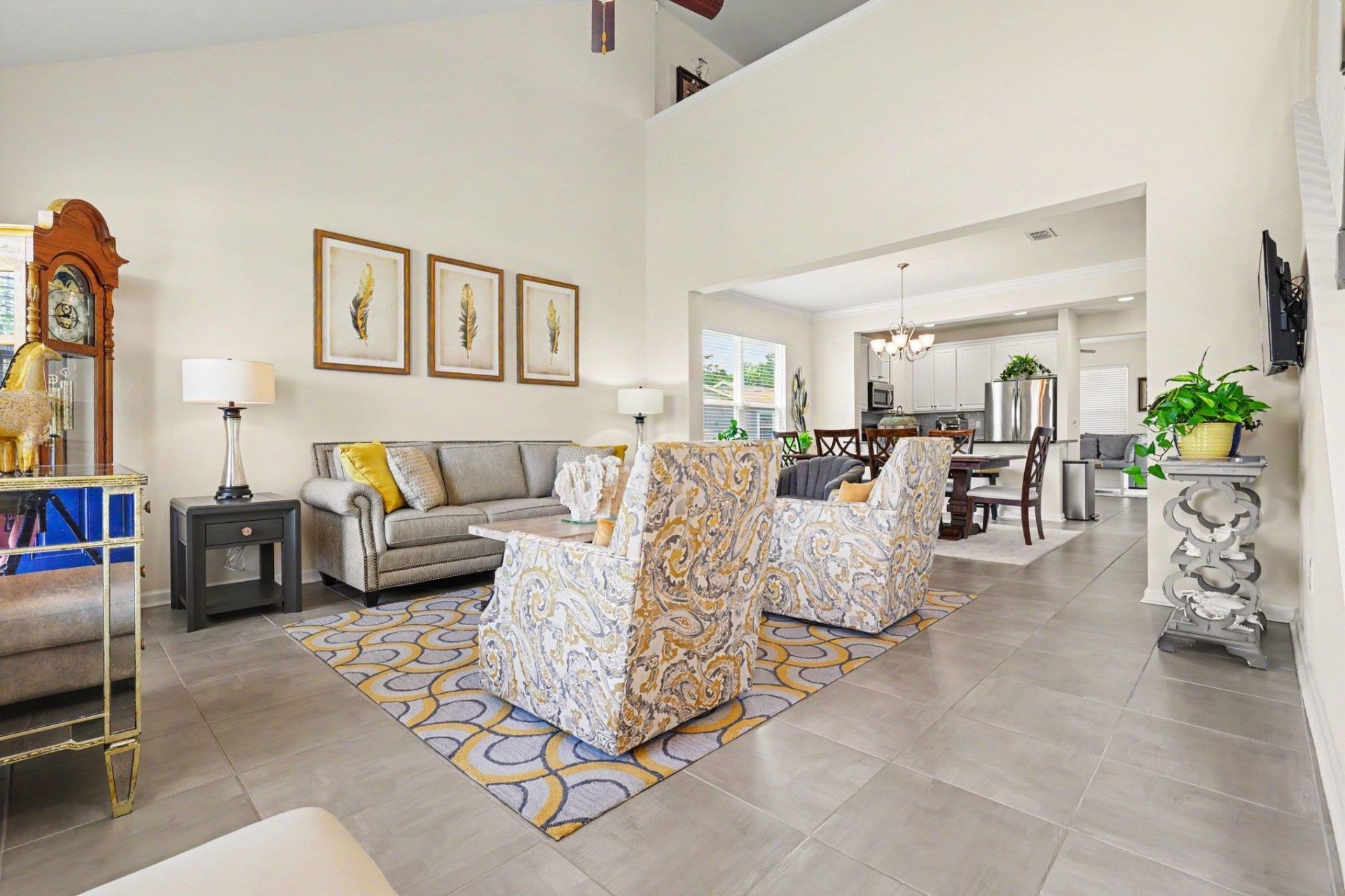 571 Majorca Loop Photo 22