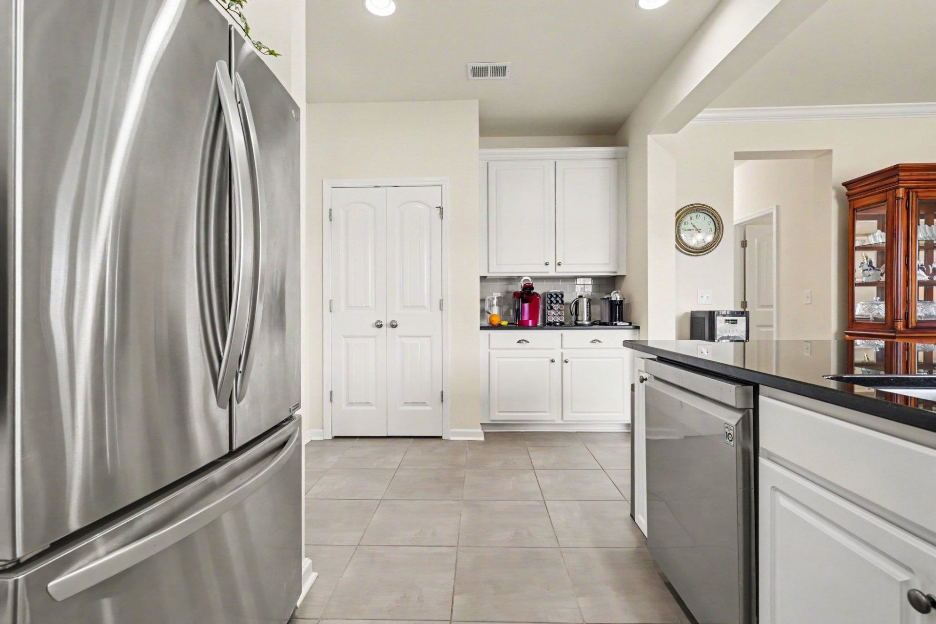 571 Majorca Loop Photo 23