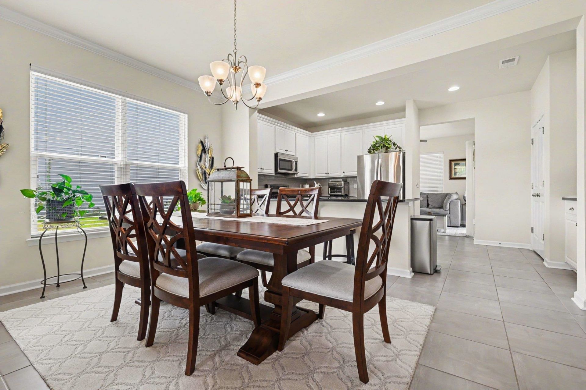 571 Majorca Loop Photo 4