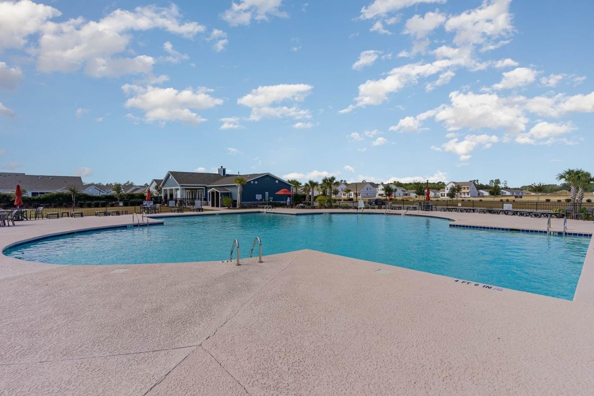 571 Majorca Loop Photo 40