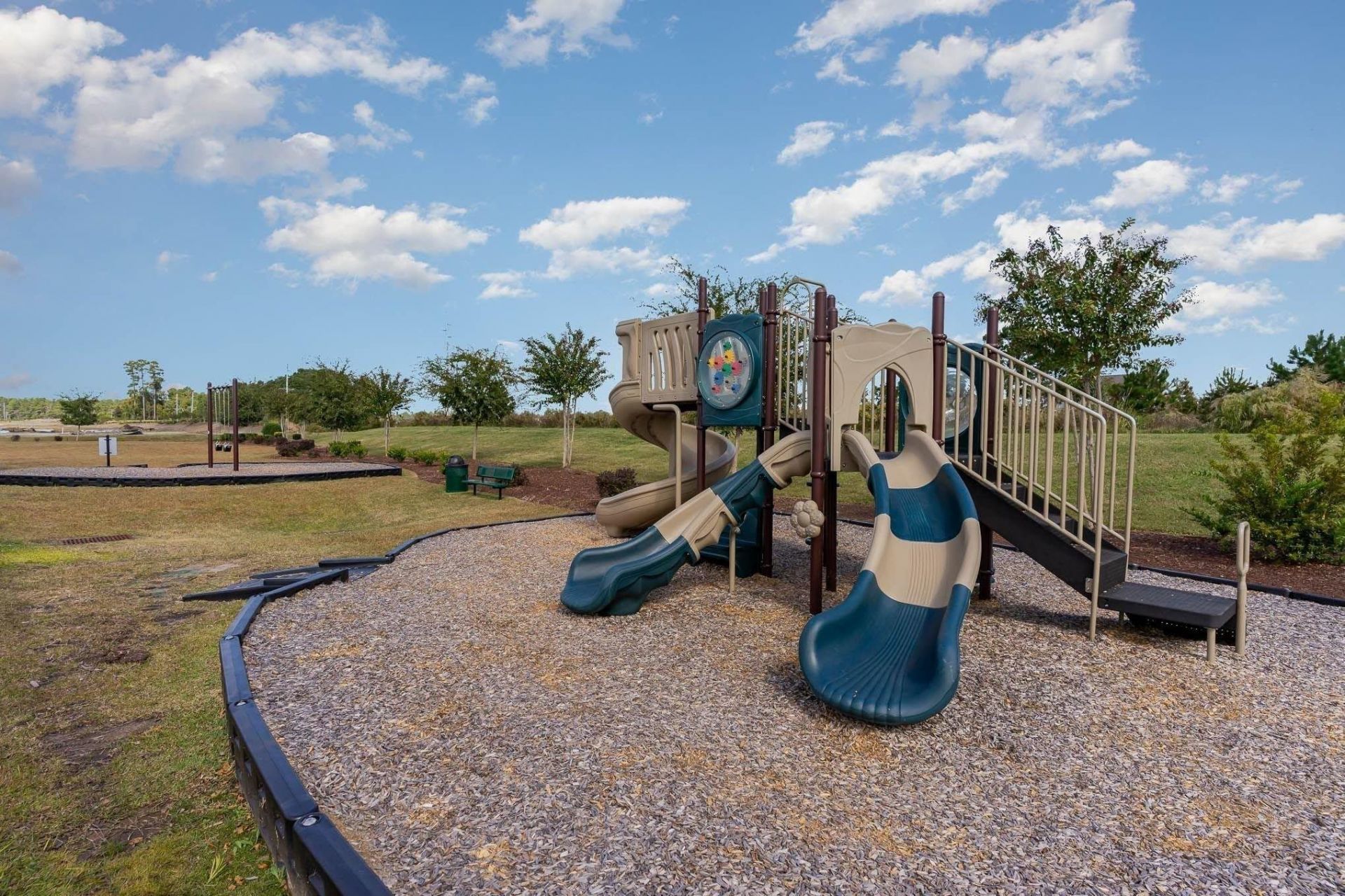 571 Majorca Loop Photo 41