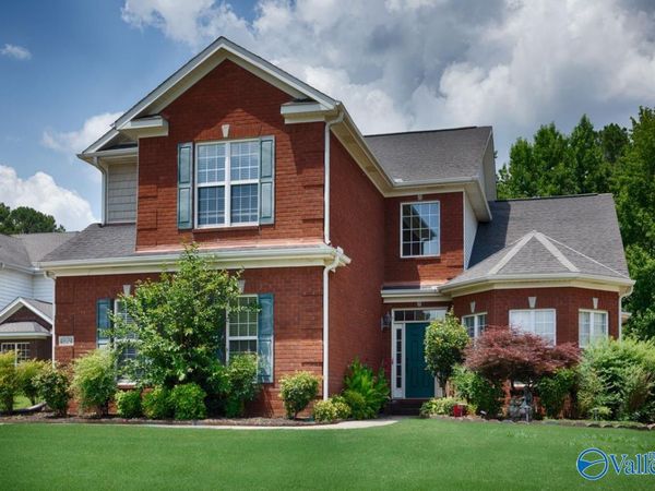 4824 Cove Valley Drive SE, Owens Cross Roads, AL 35763