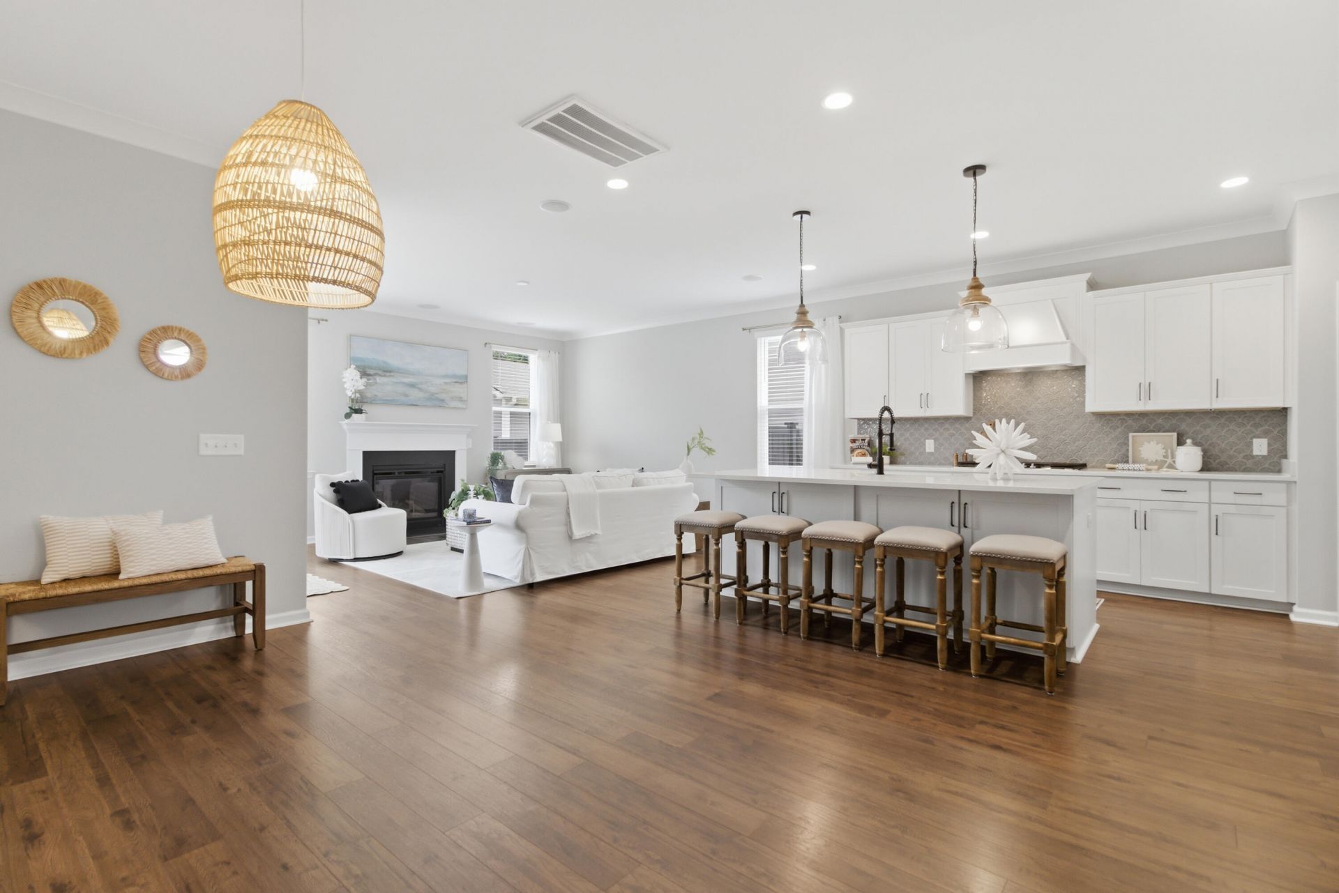 2100 Utsey Street Photo 9