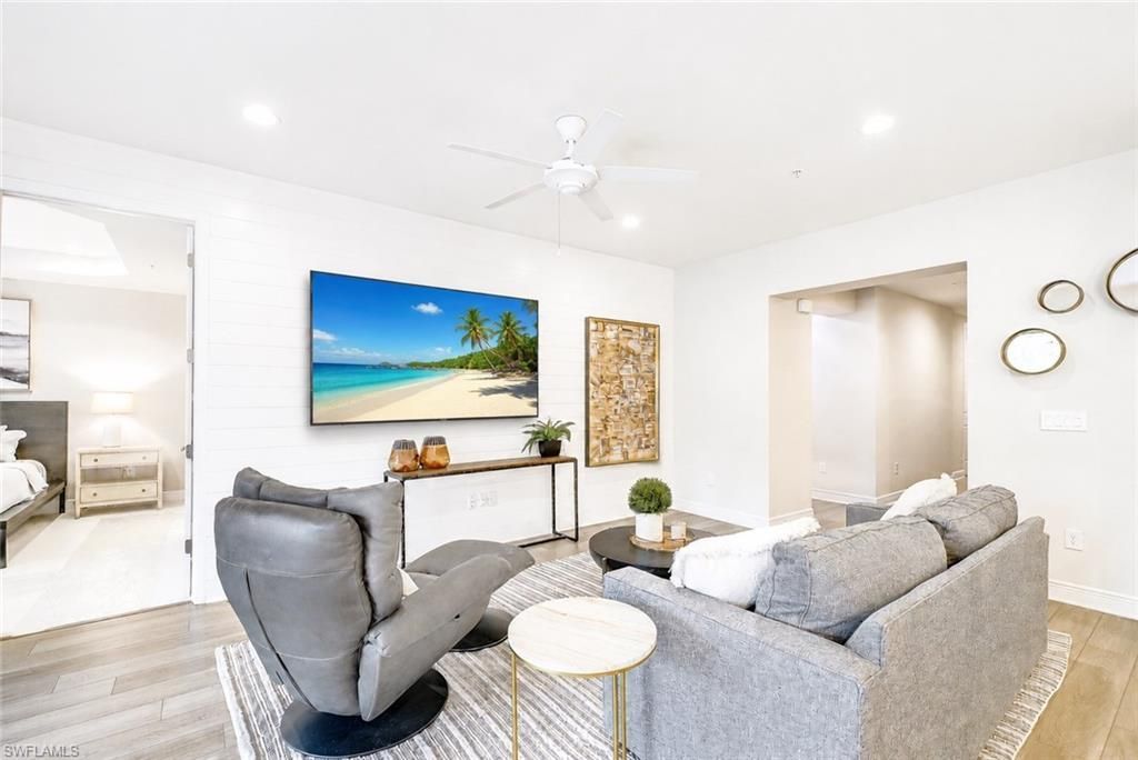 2620 Seychelles Cir, Unit 1302, Naples, FL 34112 Photo
