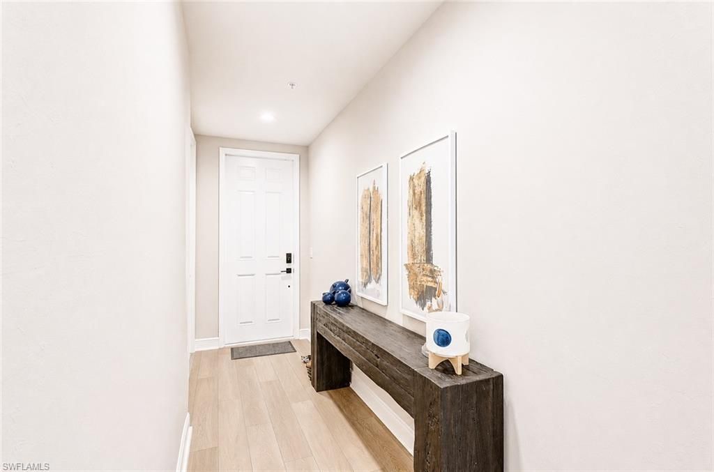 2620 Seychelles Cir, Unit 1302, Naples, FL 34112 Photo